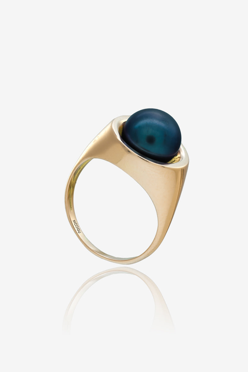 Tahiti Pearl Signet Ring