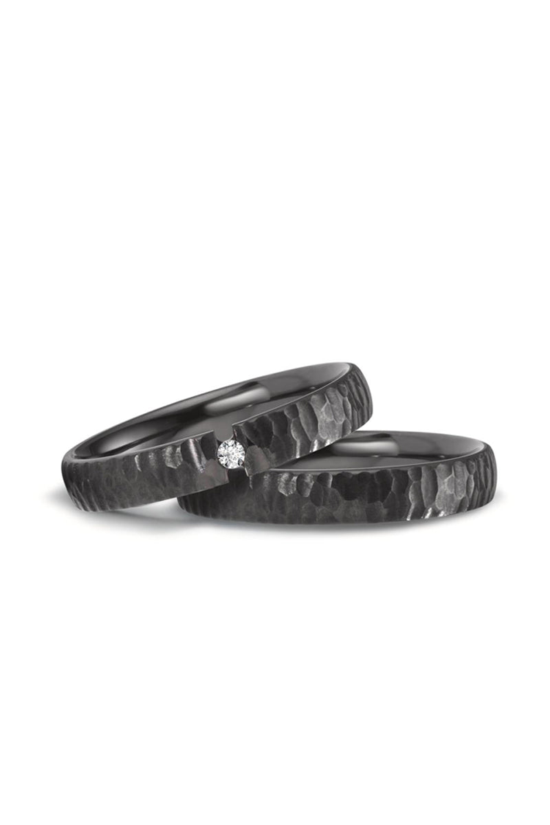 Nero Rings