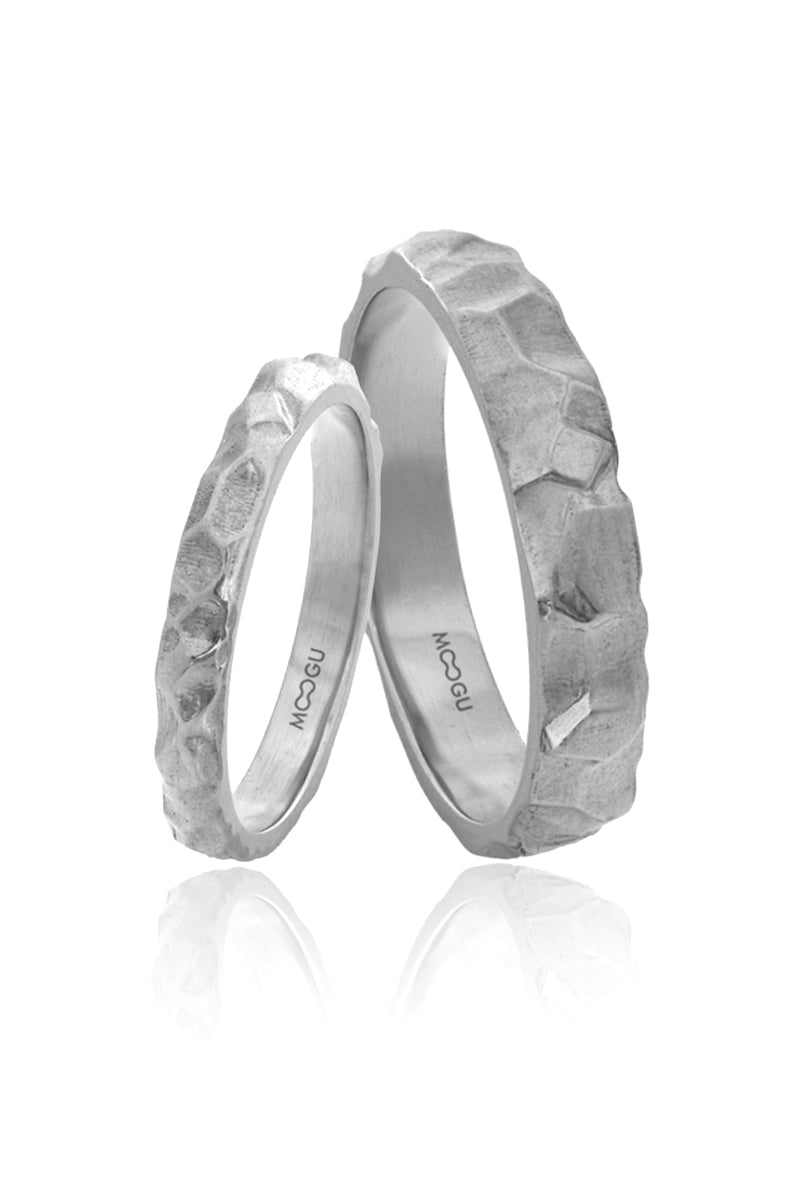 Amanti Wedding Rings