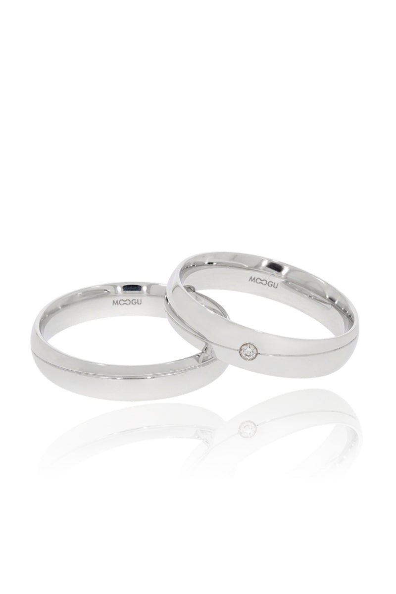 Pure Gold Love Rings