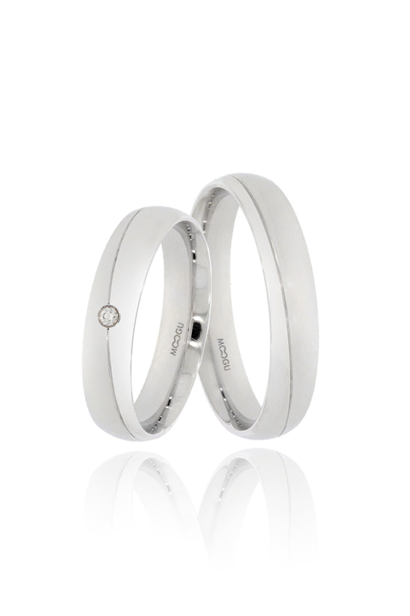 Pure Gold Love Rings