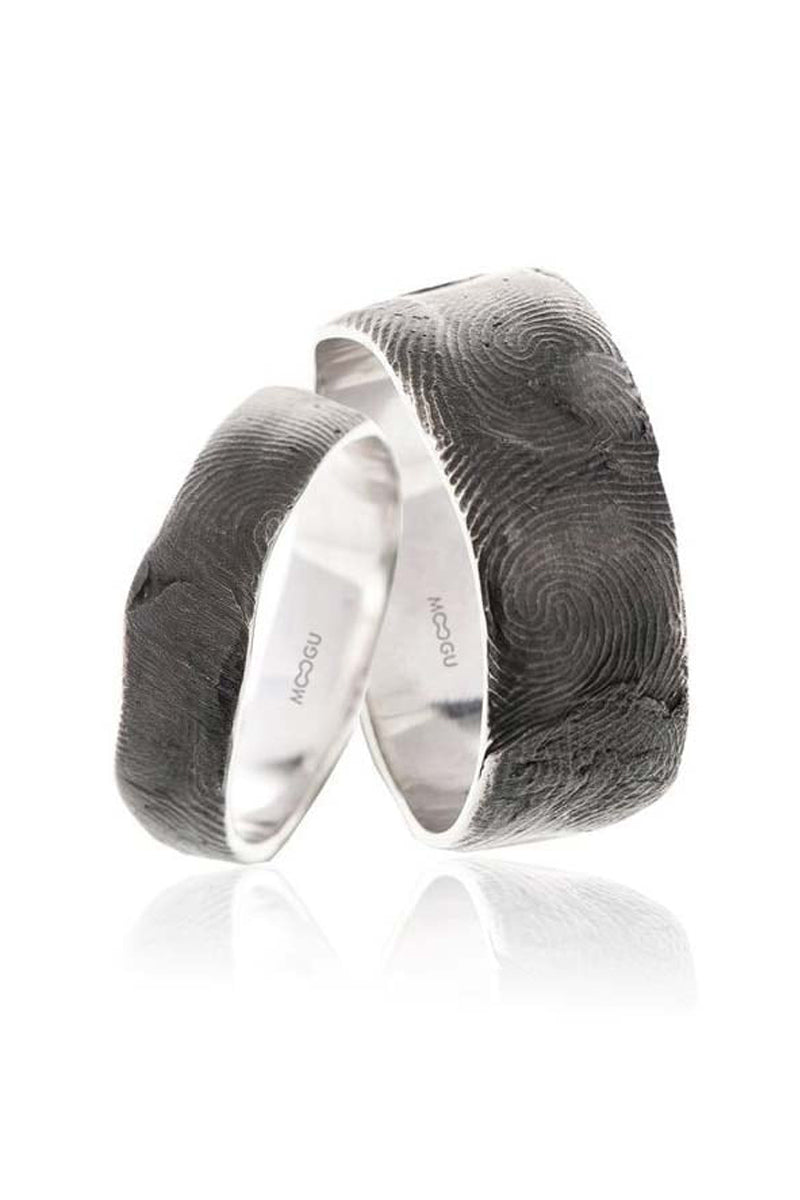 Black Finger Print Sculpt Wedding Bands