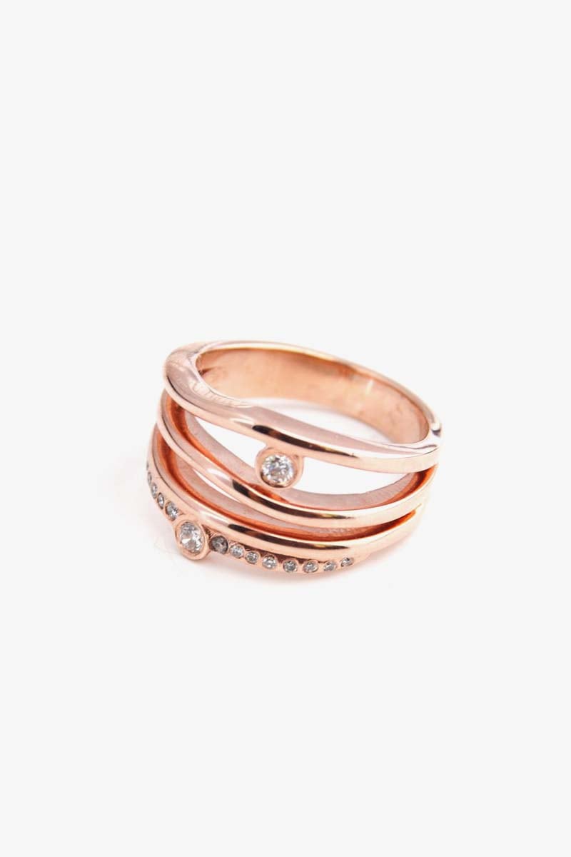 Shiny Waves engagement ring
