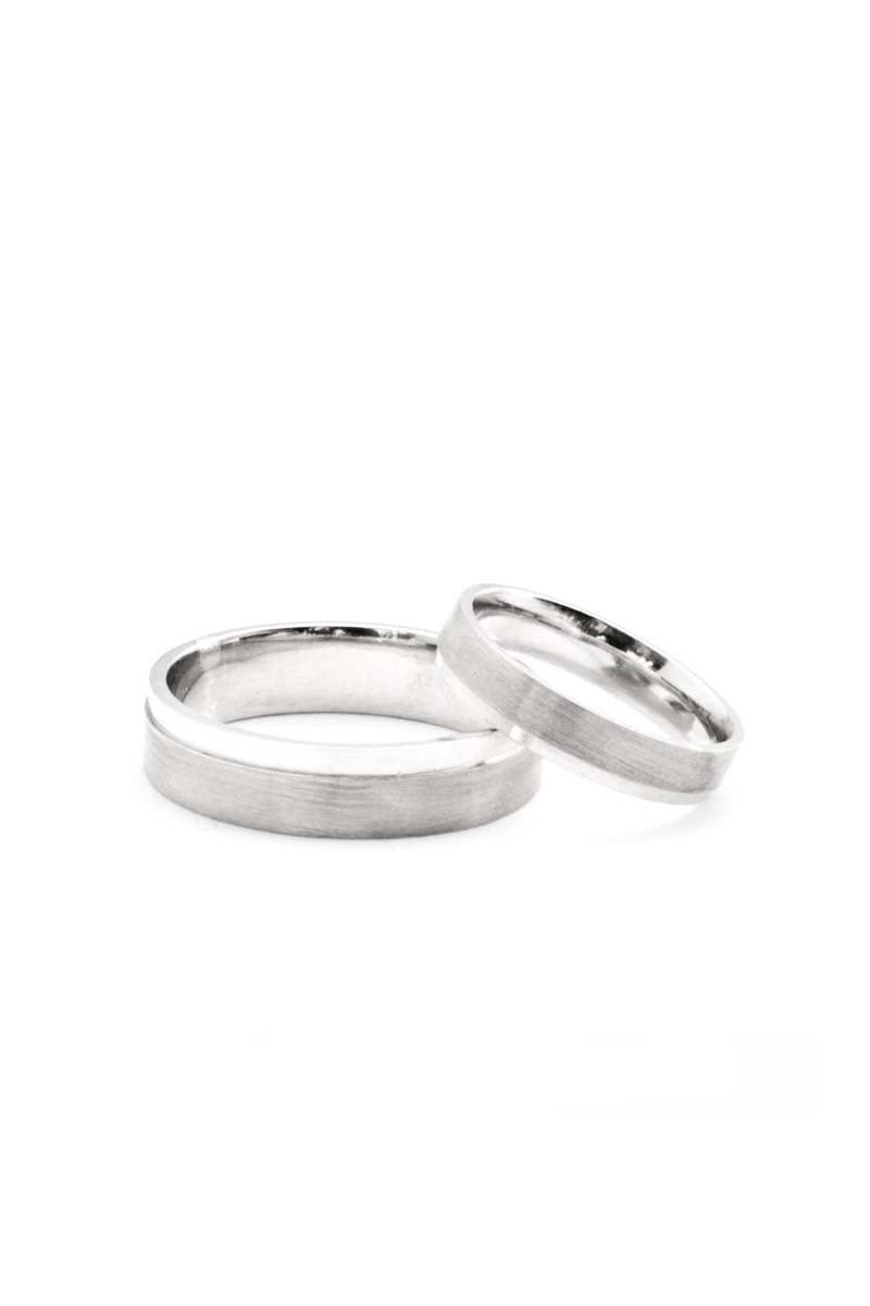 Wide Line Gold Rings