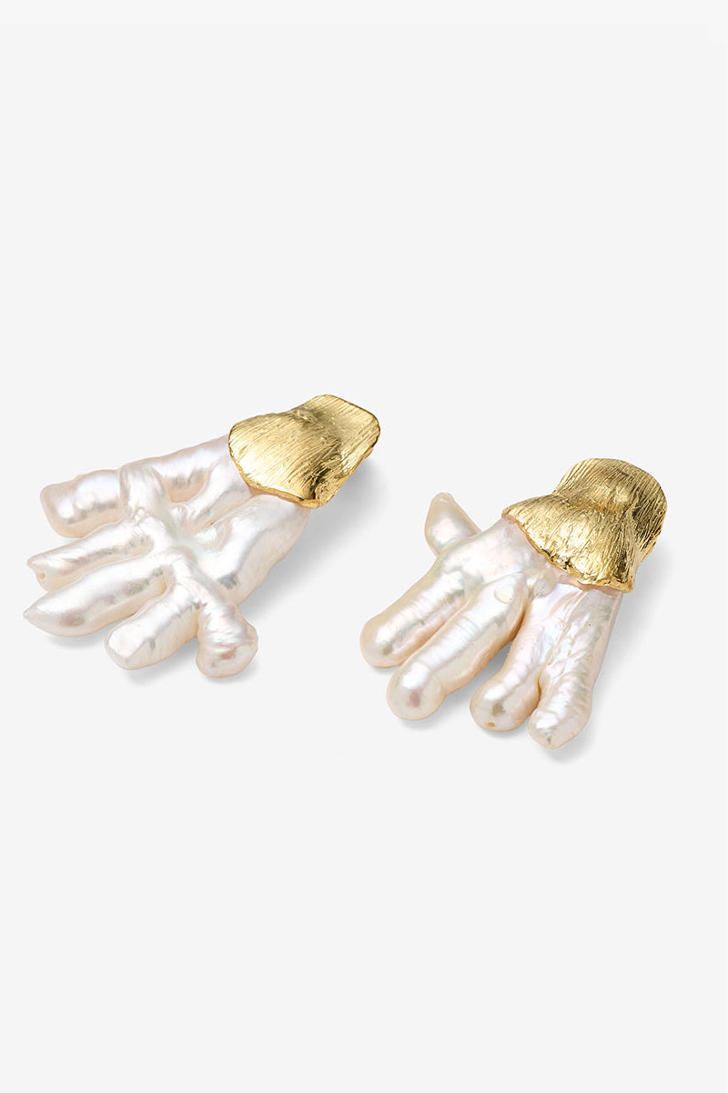 Cercei Pearl Hands
