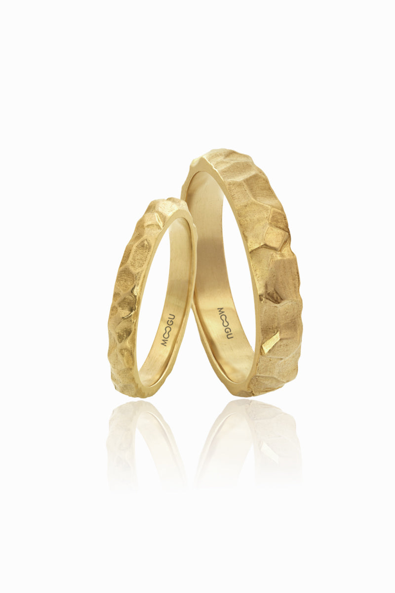 Amanti Wedding Rings